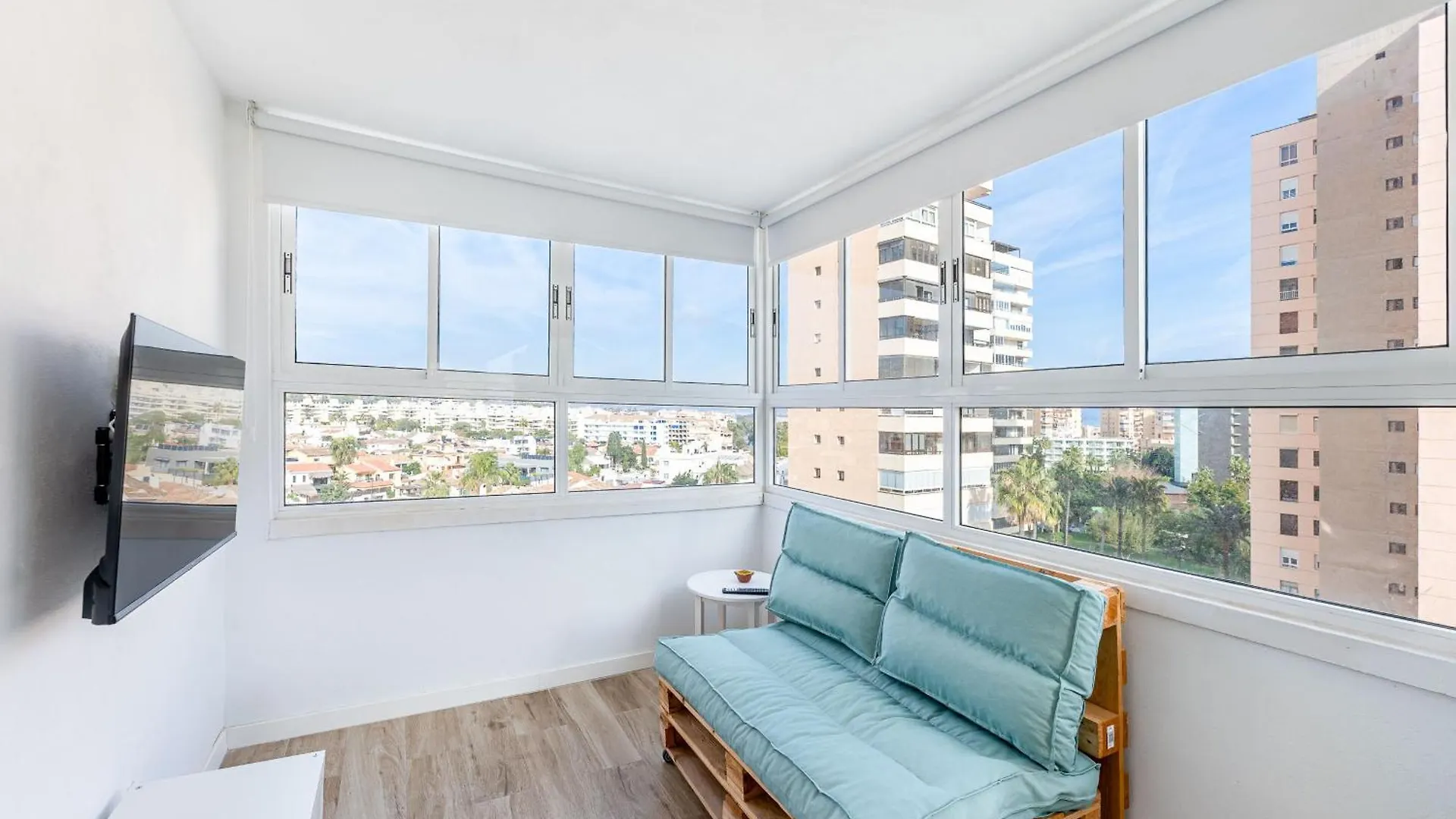 Vivendos - Tr21 - Playamar Apartment Torremolinos 0*,