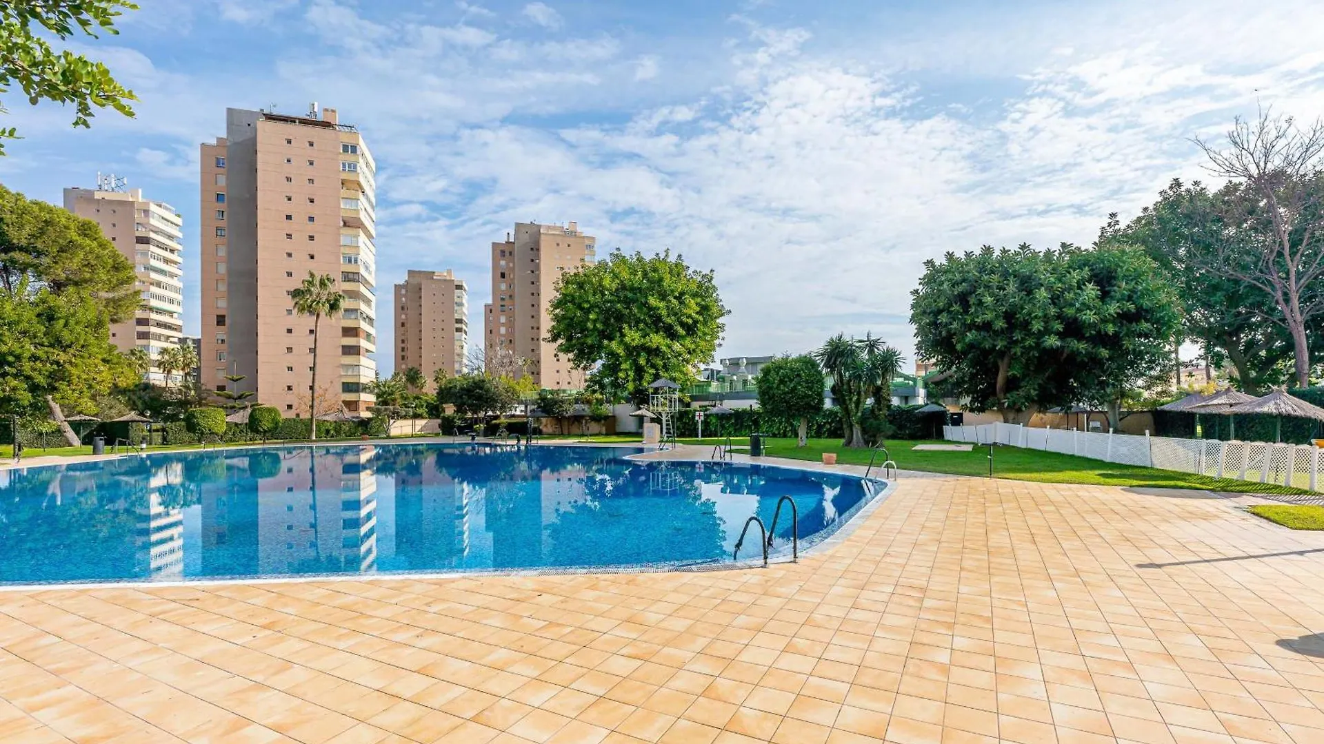 Vivendos - Tr21 - Playamar Apartment Torremolinos